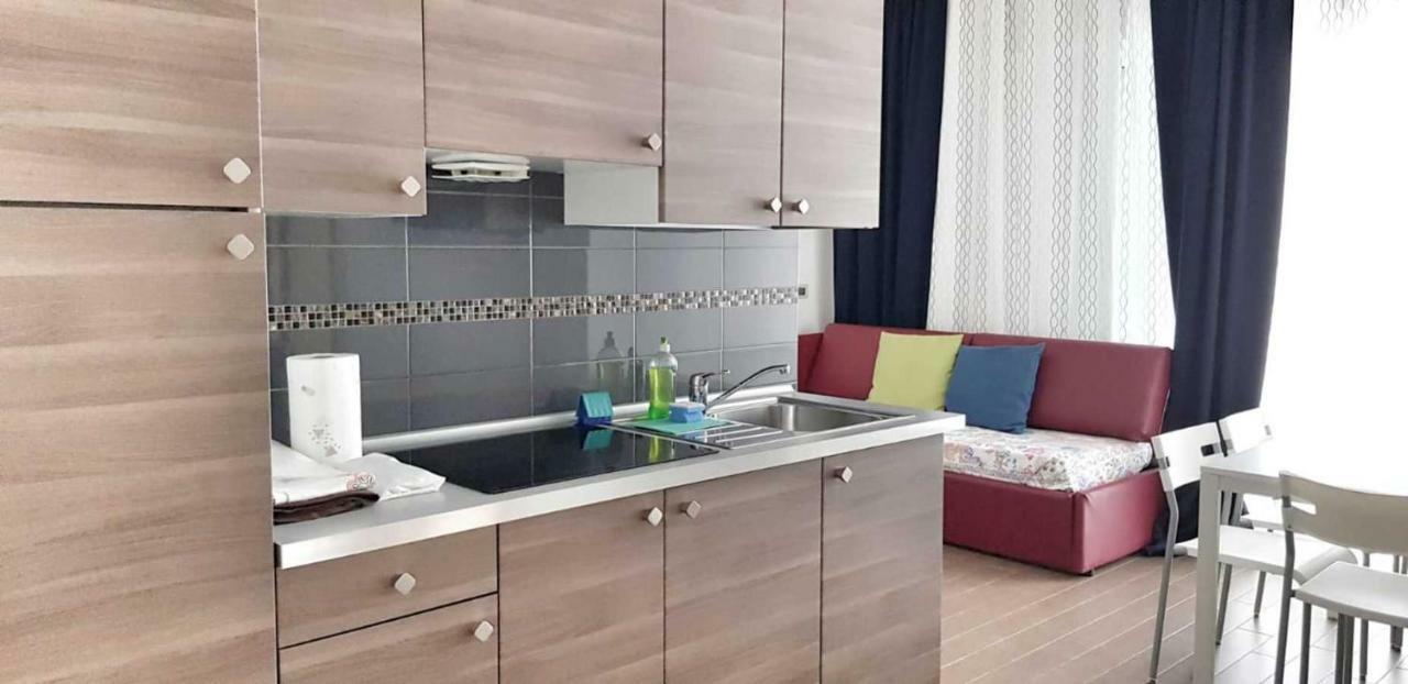 Residence Argentina R.T.A. Spotorno Quarto foto