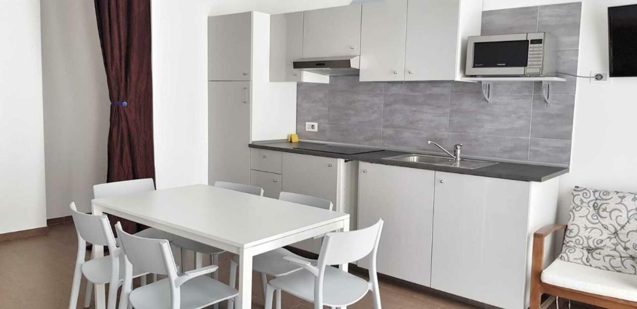 Residence Argentina R.T.A. Spotorno Quarto foto